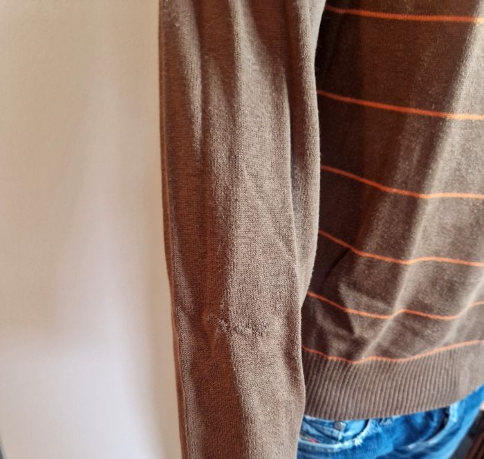 Carhartt Pull col rond marron rayures orange Homme taille M - photo numéro 4