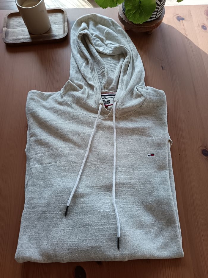 Pull a capuche léger écru Tommy Hilfiger