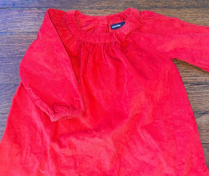 Robe velour gap 6 mois - photo numéro 2