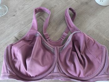 Soutien  gorge  brassière