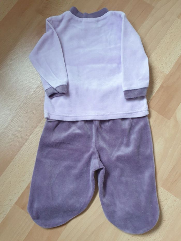 Lot de 4 pyjamas en 6 mois. - photo numéro 9