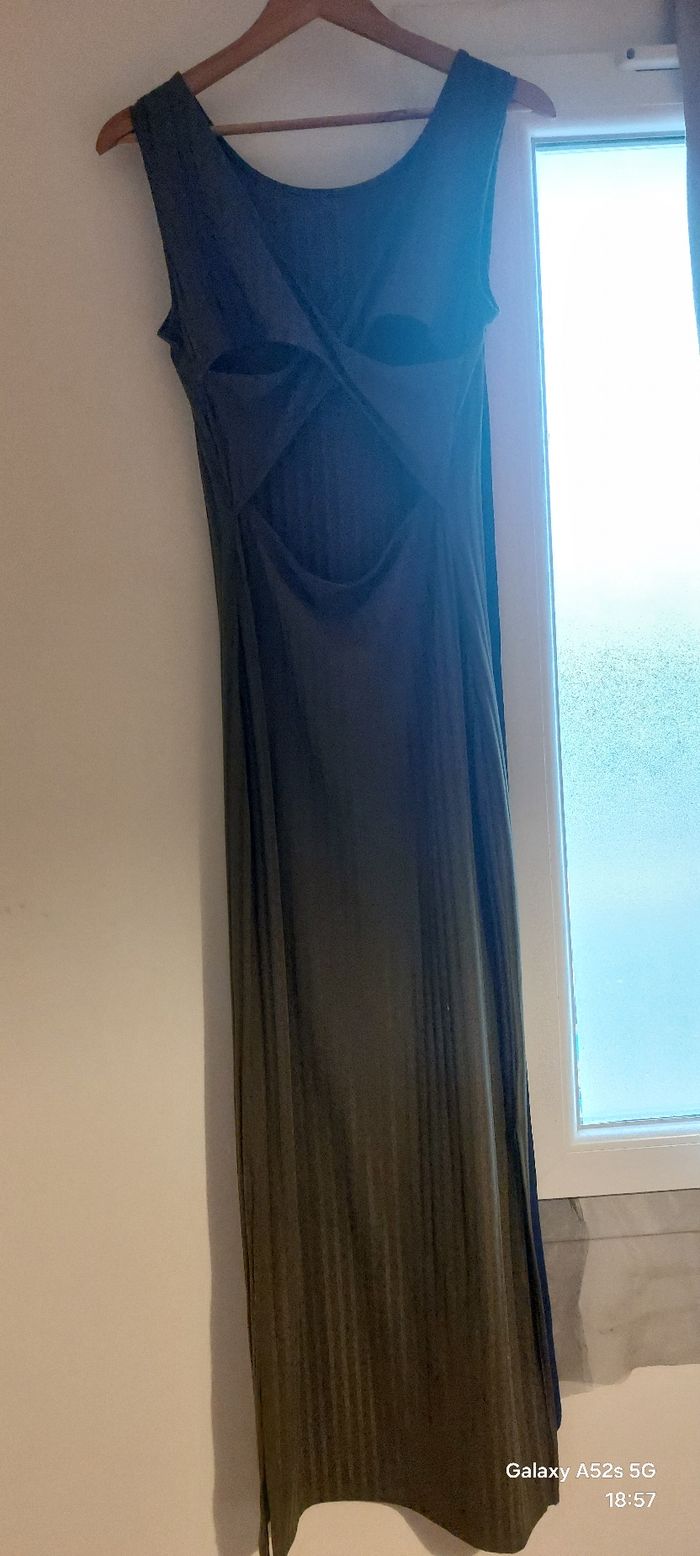 Robe longue kaki - photo numéro 2
