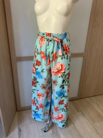 Pantalon large à fleur