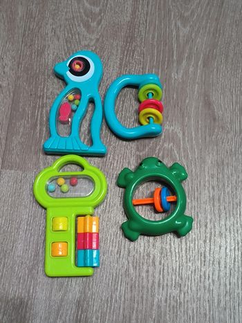 Jeu d'éveil Hochet enfant premier âge
