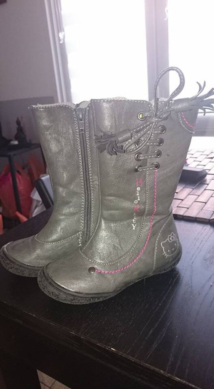 Bottes Hello Kitty pointure 24