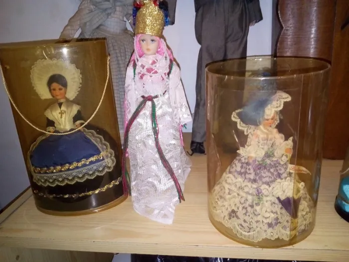 Poupée de collection - photo numéro 2