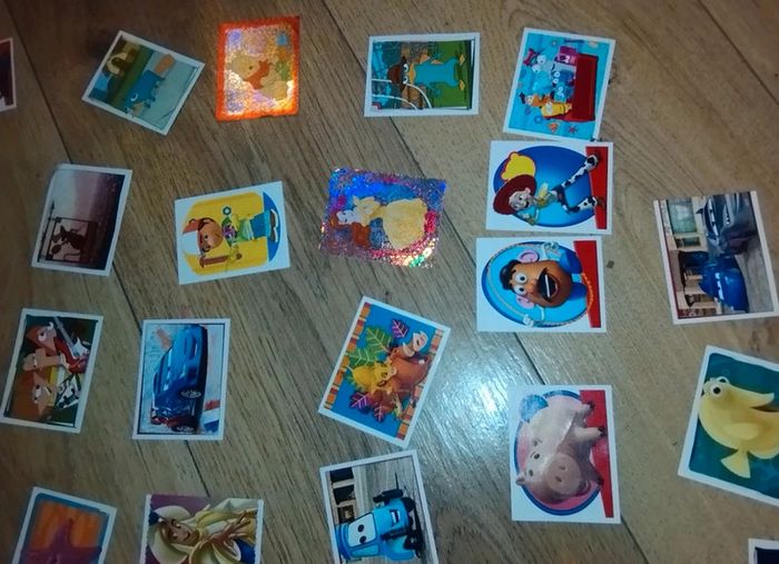 72 cartes autocollant panini le monde magique Disney carrefour - photo numéro 7