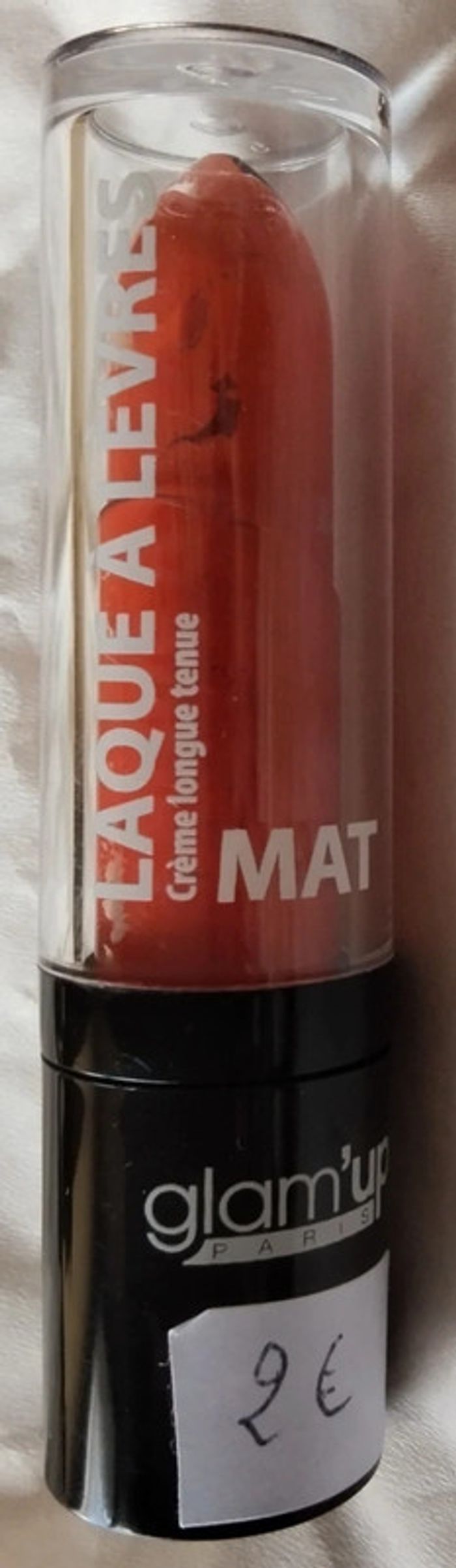Laque à lèvres mat .glam'up