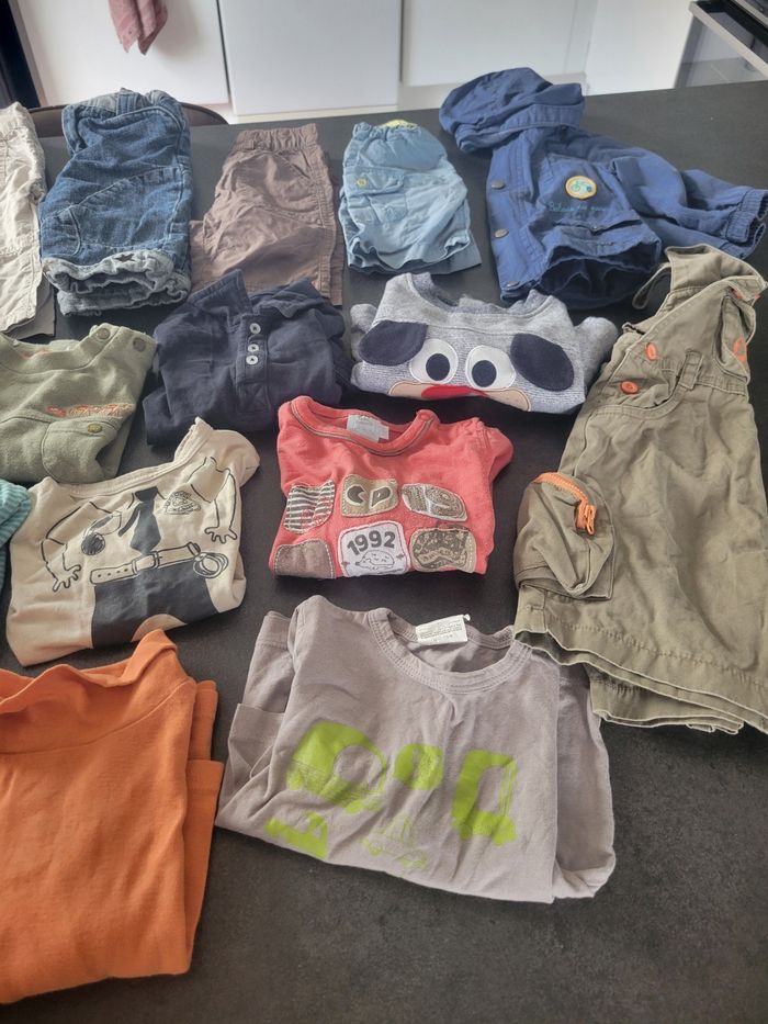 Lot vêtements garçons 12 mois - photo numéro 3