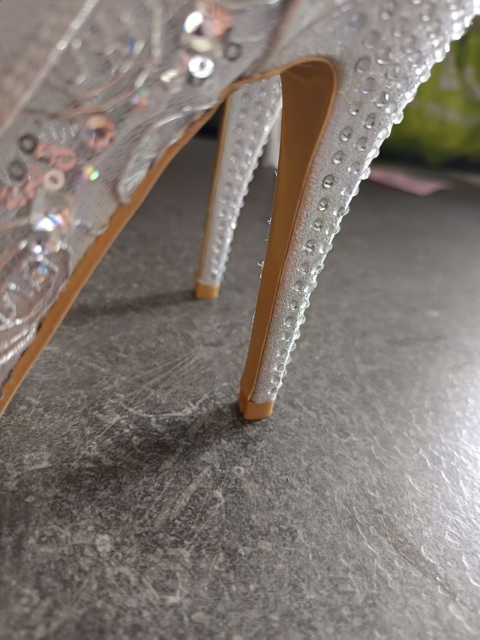 Escarpins gris strass 37 - photo numéro 6