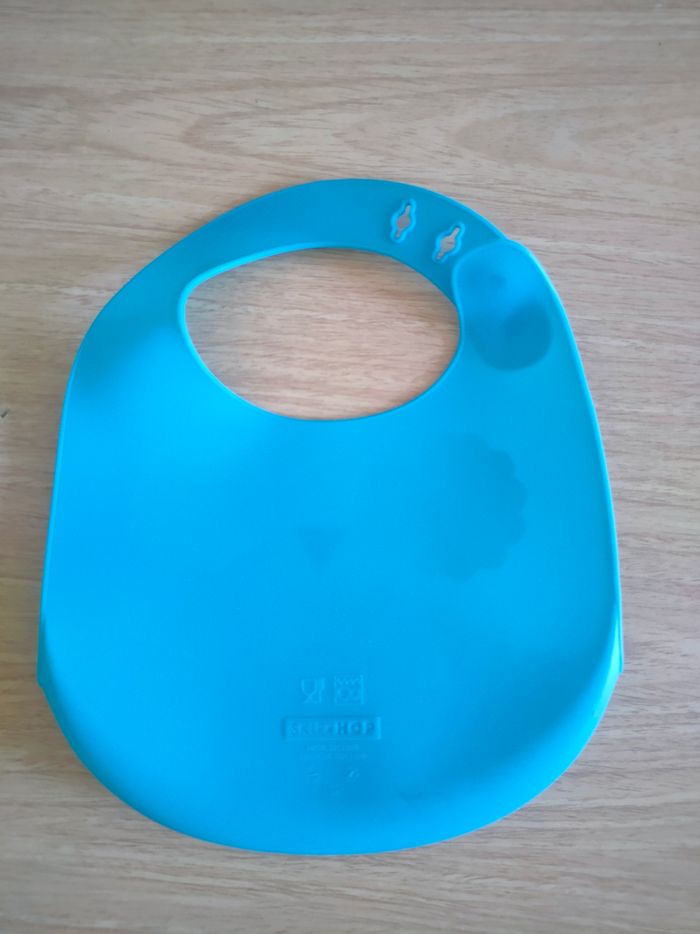 Bavoir silicone - photo numéro 2