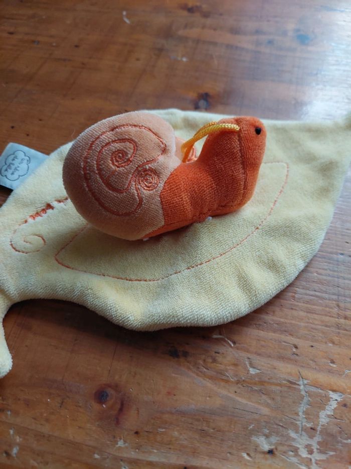 Doudou escargot Un rêve de bébé CMP - photo numéro 4