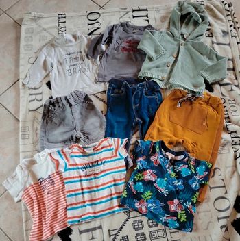 Lot de vêtements tape à l oeil 6 mois
