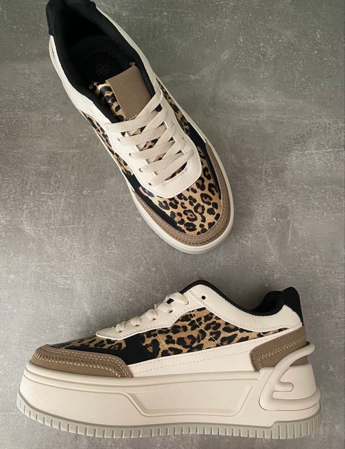 Baskets léopard - pointure 38 - photo numéro 4