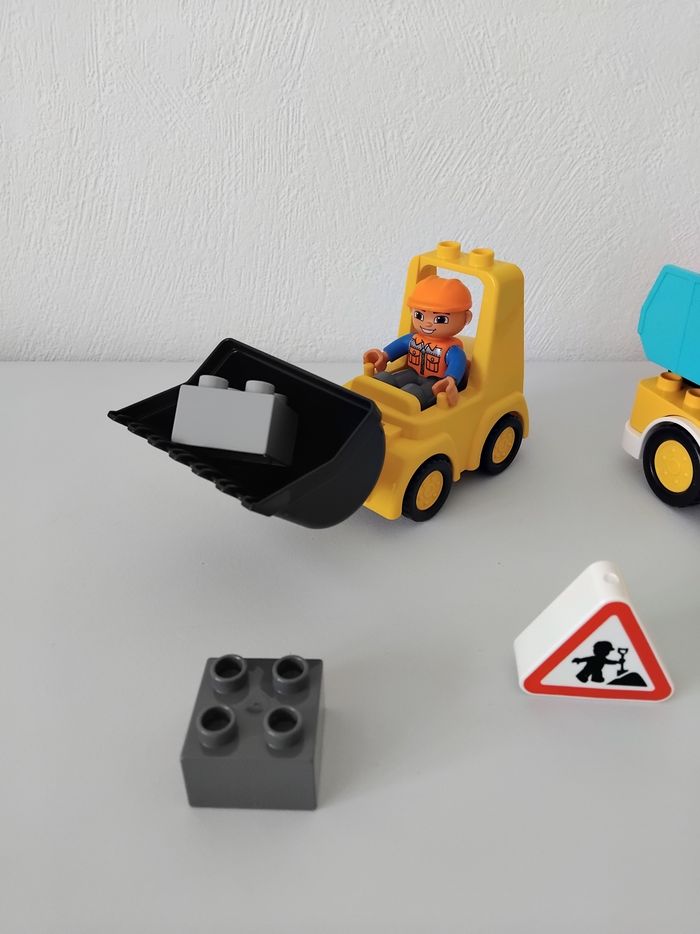 DUPLO Briques Camion et Pelleteuse de Chantier 🚧 - photo numéro 3