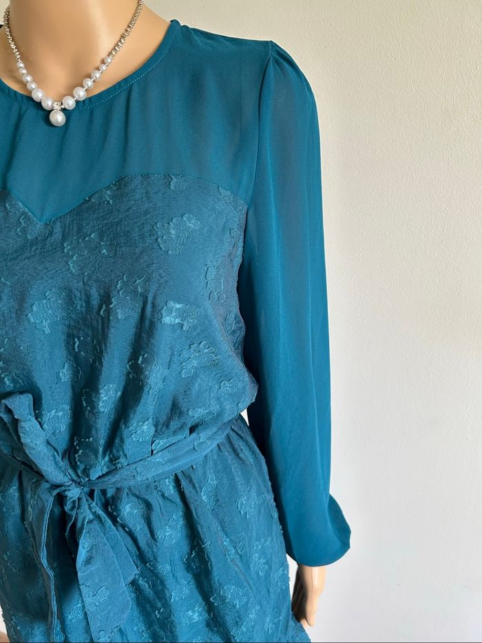 Robe bleue canard neuve à manches longues Naf Naf taille 40 (valeur 75€) - photo numéro 4