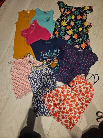 Lot 9 vetements fille printemps / été 3 ans