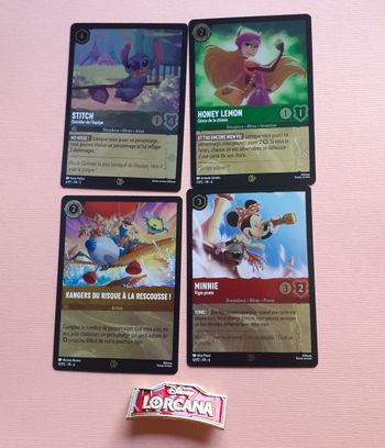 Lorcana: Pin's +4 cartes foil (Stitch,Minnie,Honey,Rangers)