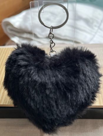 Porte clé coeur fourrure