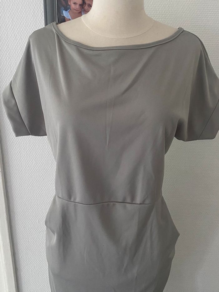 Robe grise M - photo numéro 2