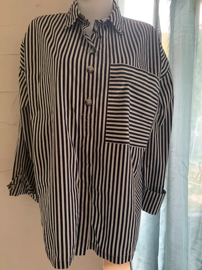 Chemise Zara oversize rayé bleu et blanc taille L - photo numéro 2