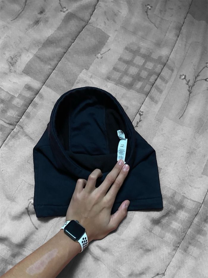 Cache coup UNDER ARMOUR - photo numéro 3