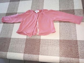 Gilet court rose Tex 6/9 mois