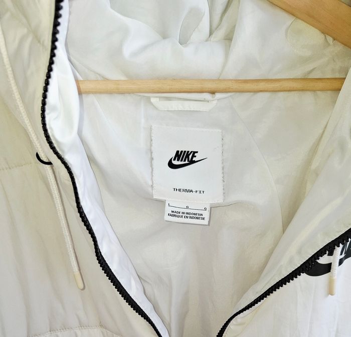 Doudoune Blanche Nike - photo numéro 4