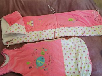 Gigoteuse et tour de lit