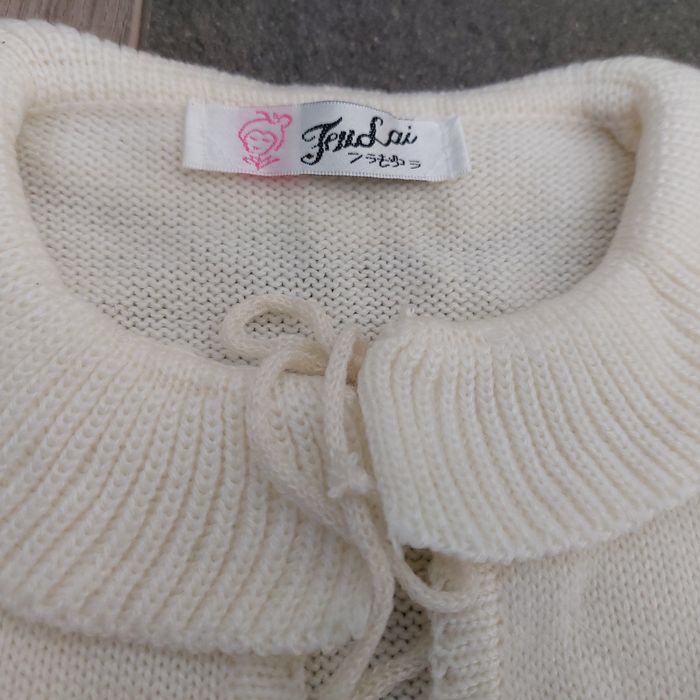 Gilet crème col rond fille 8 ans NEUF - photo numéro 2