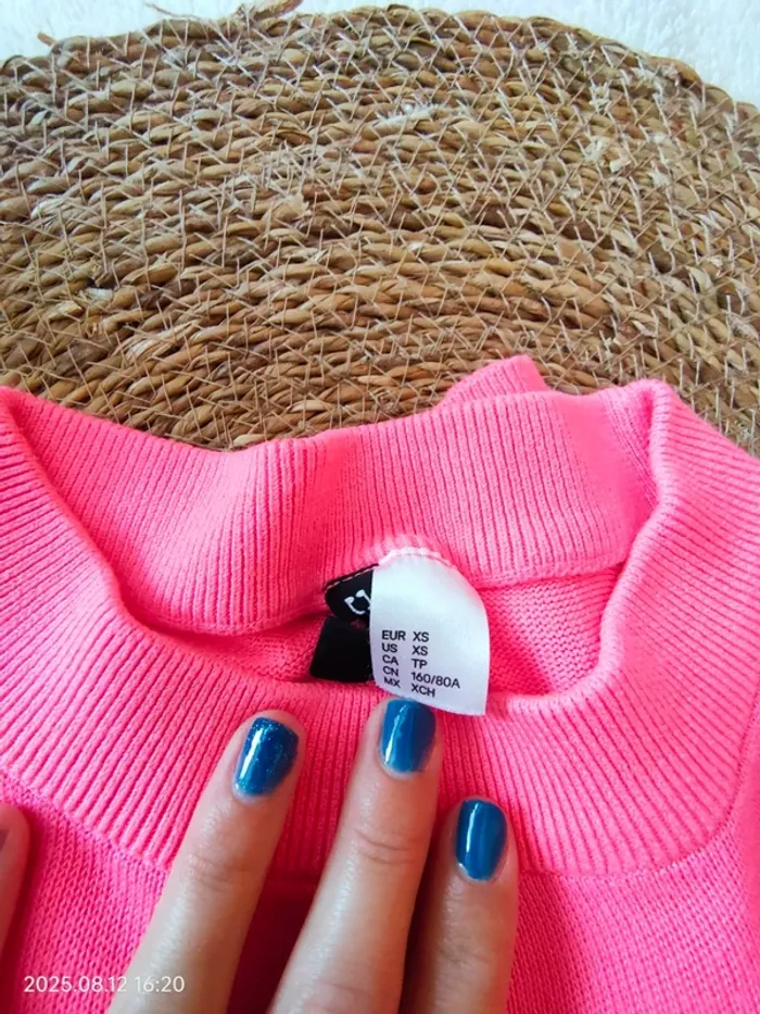Pull style court XS Devided - photo numéro 5