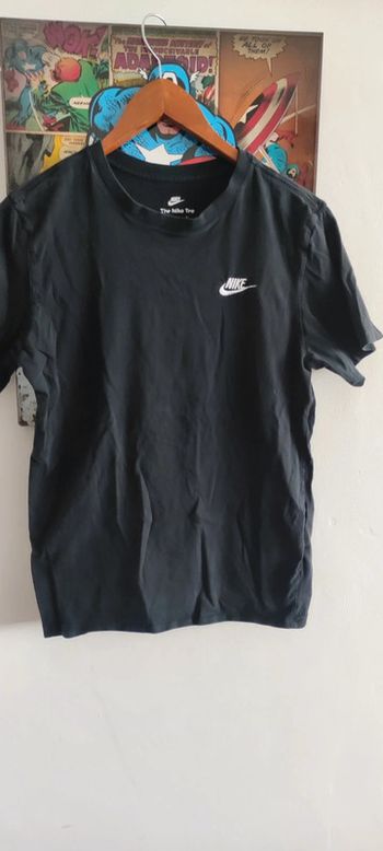 Tee shirt nike