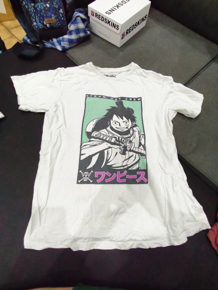 Tee shirt One Piece Taille M/L