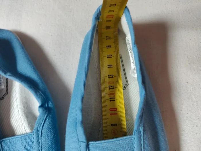 Chaussons gym bleu taille 28 - photo numéro 3