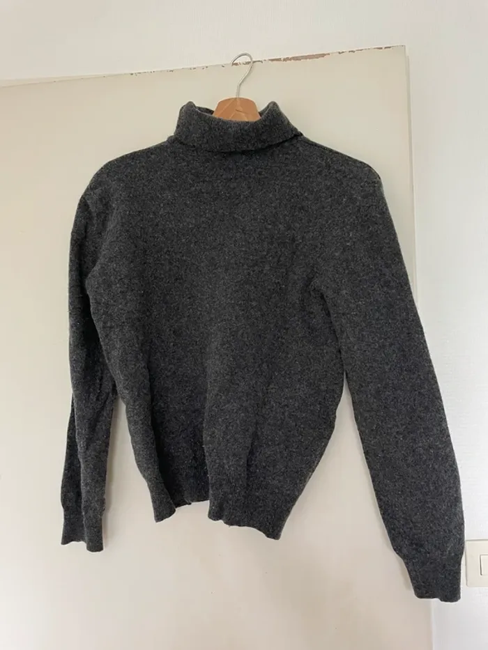 Pull col rond