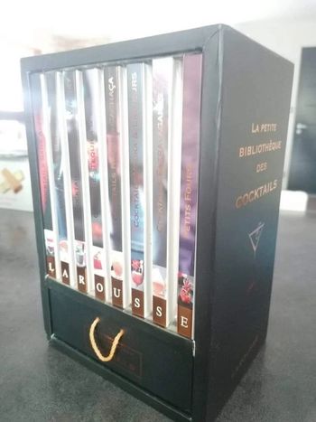 Bibliothèque des cocktails