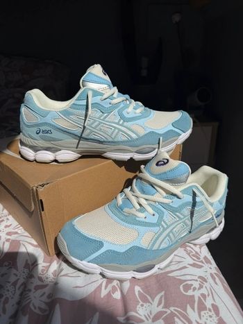 ASICS Gel-Kayano 14 Taille  39.5