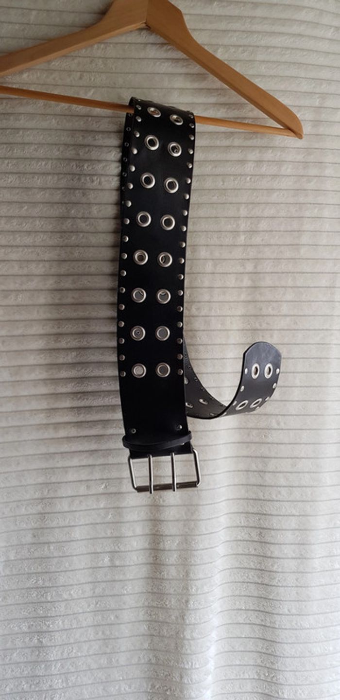 Ceinture noire cloutée