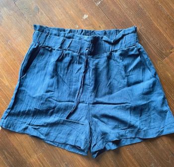 Short marine neuf de chez Christy