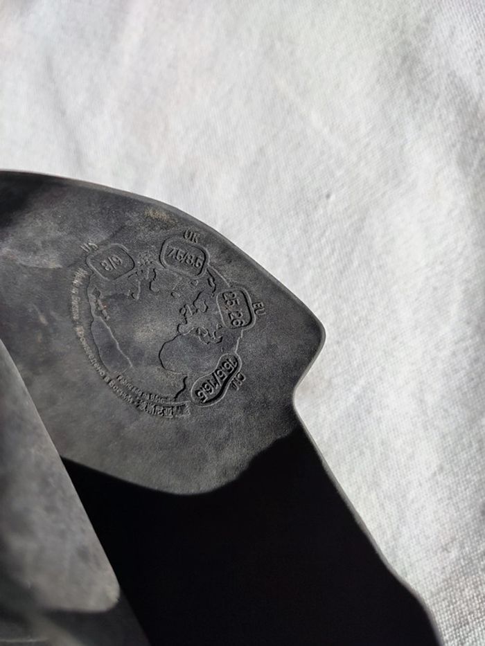 Botte caoutchouc noire 25/26 - photo numéro 7