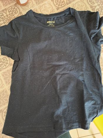 T shirt bleu marine pailleté 10 12 ans