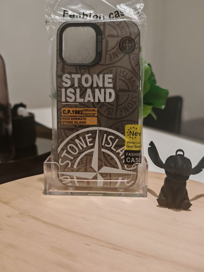 Coque Stone Island iPhone 12 Pro Max NEUVE - photo numéro 2