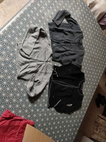 3 Gilets fille