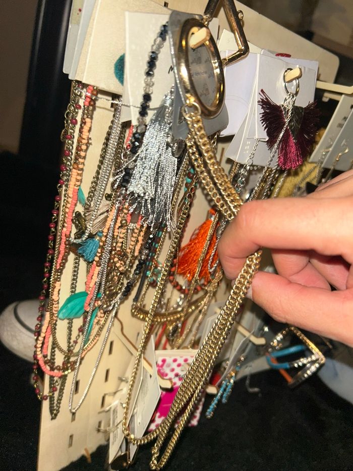 Lot 6 bijoux pour revendeur - photo numéro 3