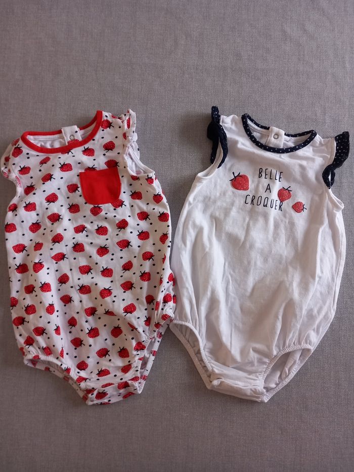 Ensemble robe bodies chaussettes Orchestra 18 mois TBE - photo numéro 4