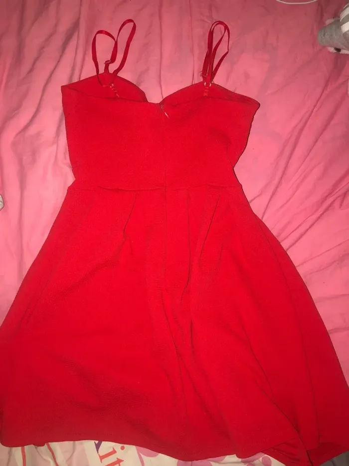 Robe courte de soirée - photo numéro 2