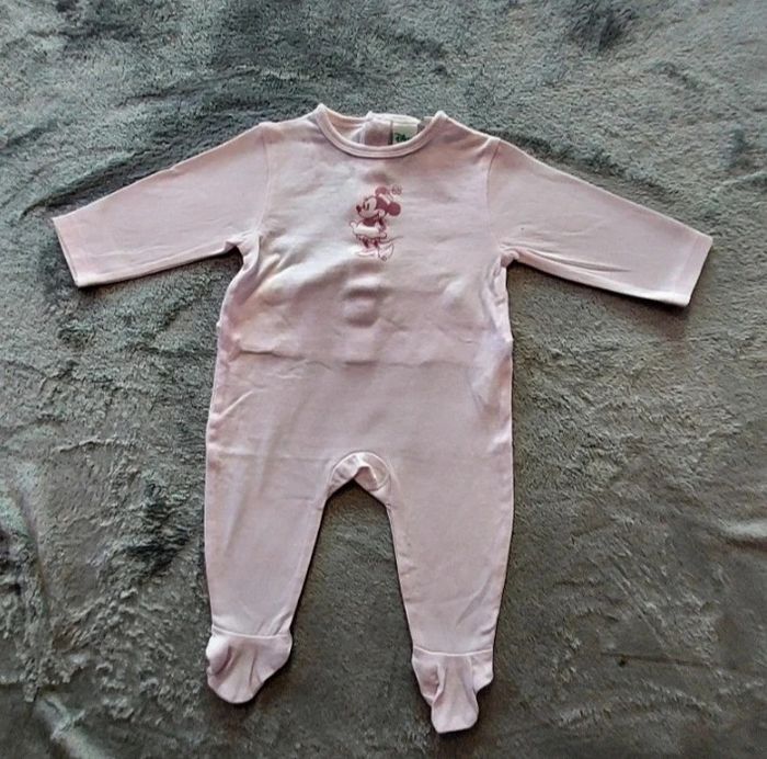 Lot pyjamas et body Minnie - photo numéro 3