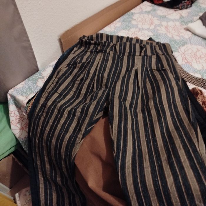 Vêtements très bon etat - photo numéro 3