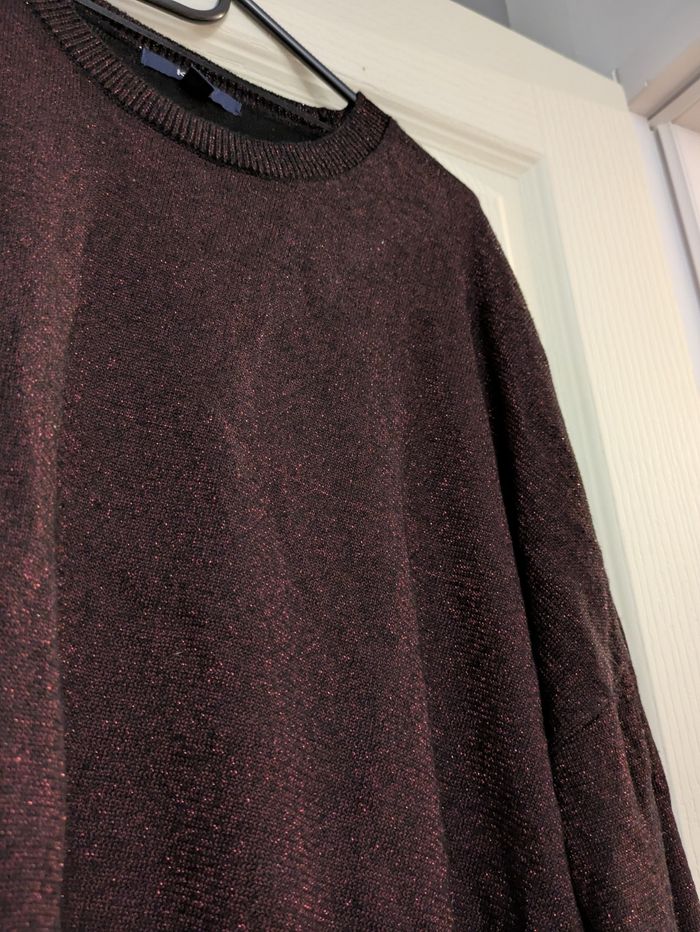 Pull léger a paillettes - photo numéro 2