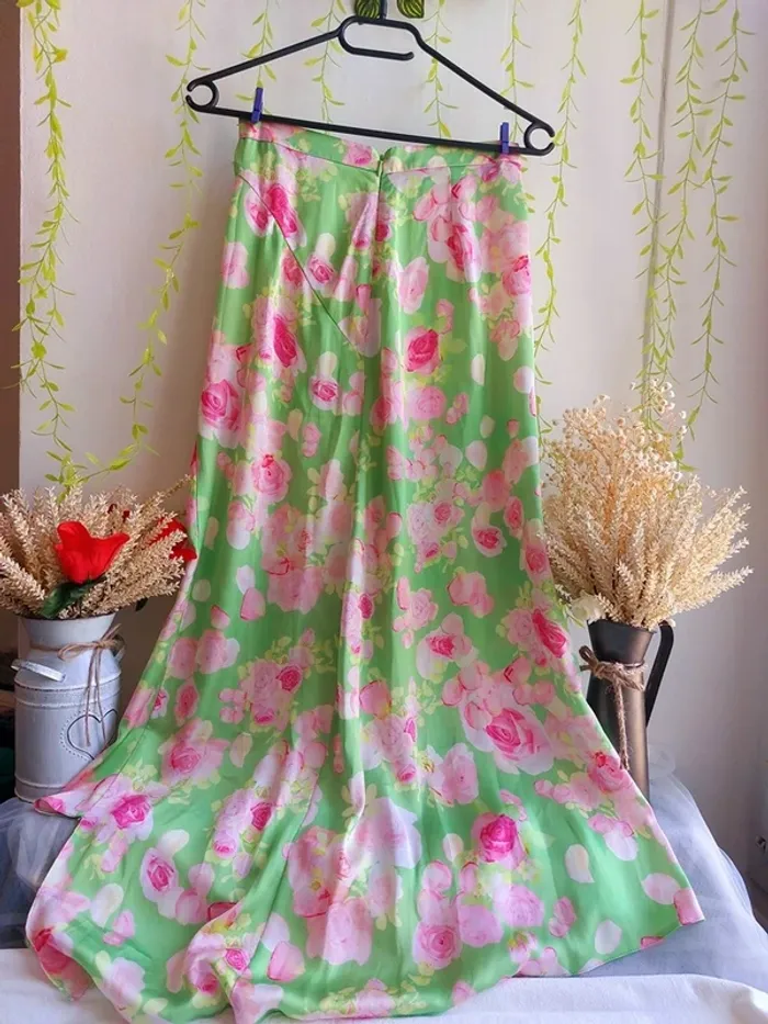 Jupe ASOS – xs – Vert fleuri – État : Neuf avec étiquette - photo numéro 4